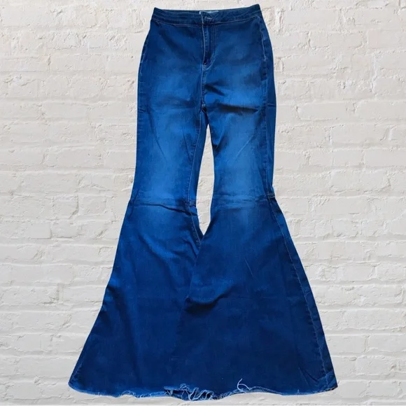 Free People Just Float On Super Wide Flare Jeans Size 26R - Picture 3 of 7